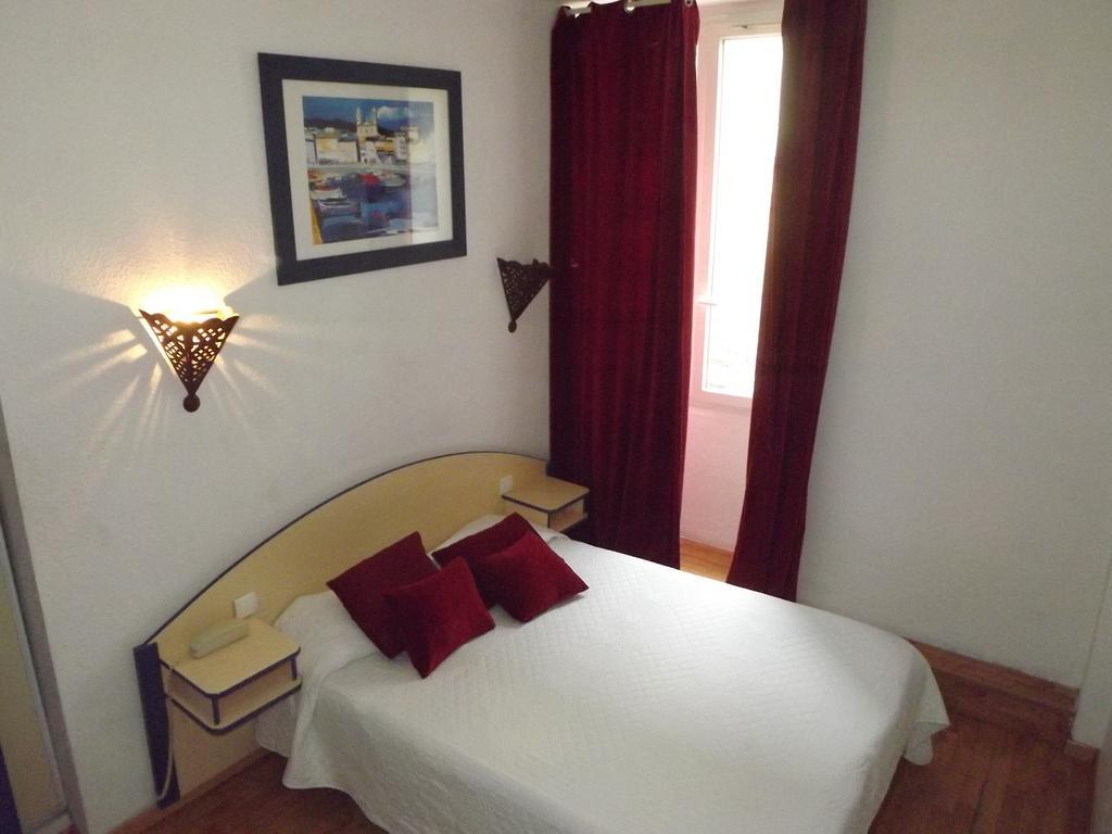 Hotel Univers Bastia  Exterior foto